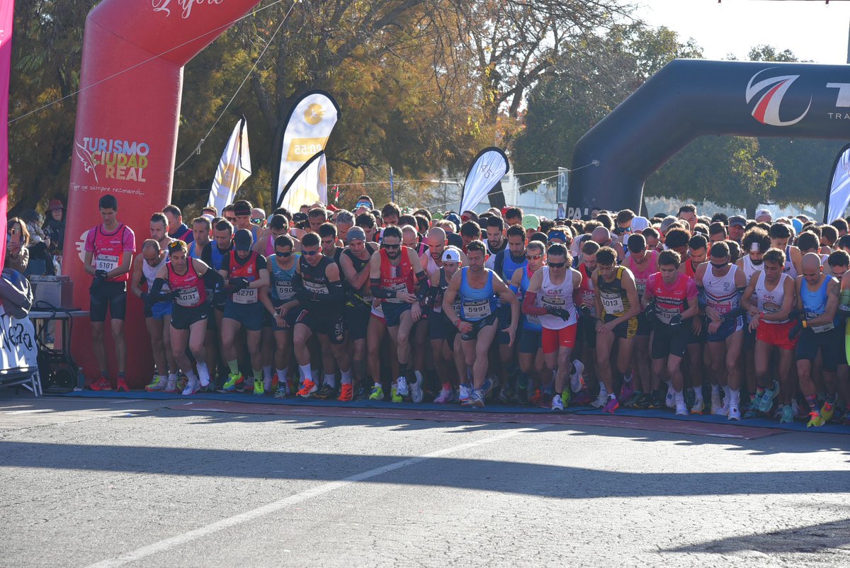 carrerascr's tweet photo. 📸 Marchando las fotos de una gran mañana en Daimiel👌🏻 #tucircuito #iguales #muchomasquecorrer
https://t.co/Ah9lMoTQgA
https://t.co/kKjLMg2GJY
https://t.co/JB9snPAggb
https://t.co/b16qqGsZRa https://t.co/QYHE7IX0nr