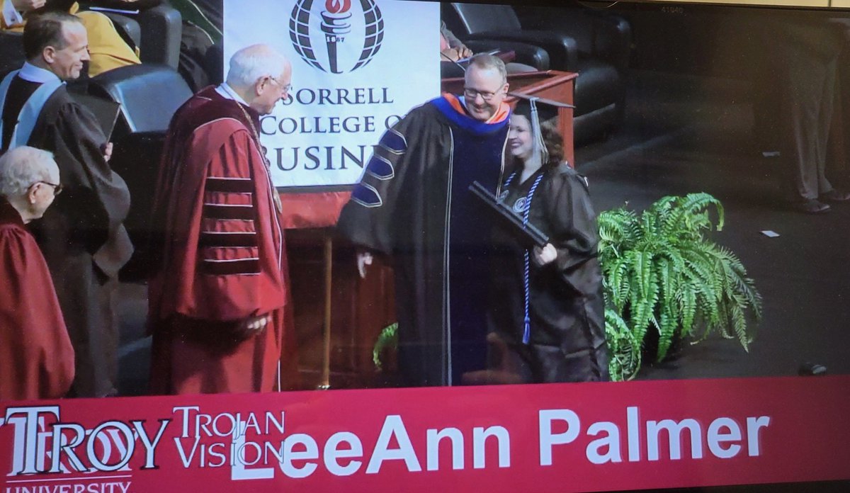 kpalmer71's tweet photo. Extra special graduation yesterday as my daughter received her bachelor’s degree from @TROYUnews! https://t.co/lXEke6S4qa