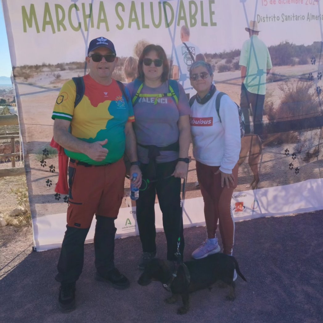 Mañana intensa para nuestros compañeros, Jesús participando en la XII TRAIL SIERRA DE ALBUÑUELAS, Fede en la Extreme Iberus en Huércal de Almería, Tere y Rafa en la Marcha Saludable de la Bola Azul.
Enhorabuena a todos 
Siempre es Posible