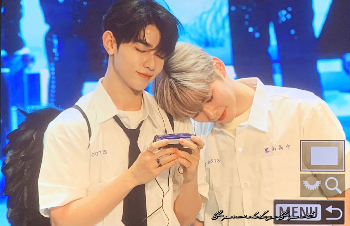 alwaysluvzh's tweet image. 상견니 하오빈 넘 귀욥…&amp;gt;//&amp;lt;