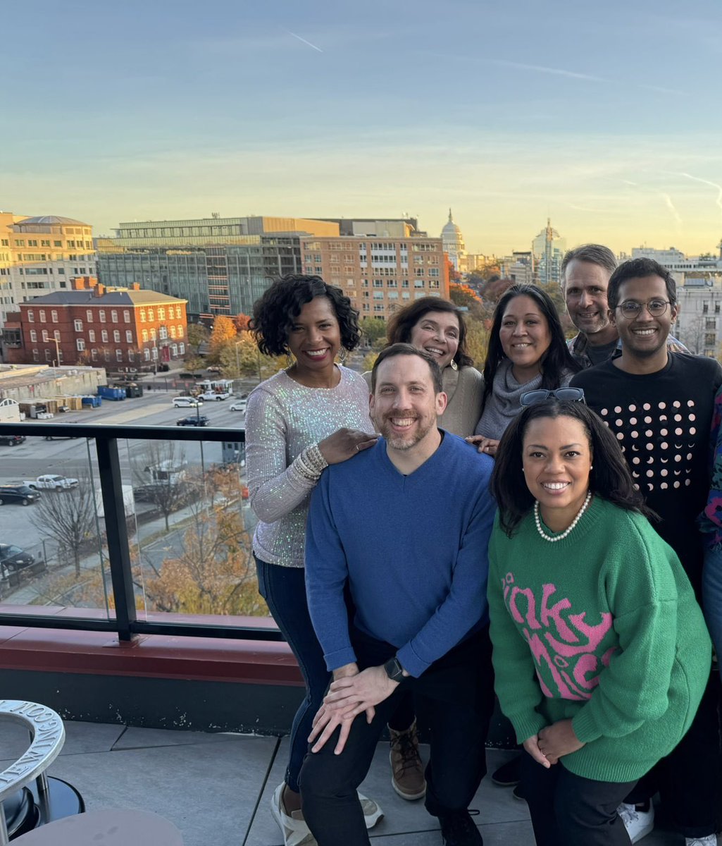 docwithapurpose's tweet image. Throwback: Fellowsgiving w my amazing @RWJF Health Policy Co-fellows!🥳 We each made a dish from scratch, jammed to 80s, 90s, & early 2000s hits, & shared great food & laughs. Grateful to break bread w these incredible people on this journey #Gratitude #community #MedTwitter #DC