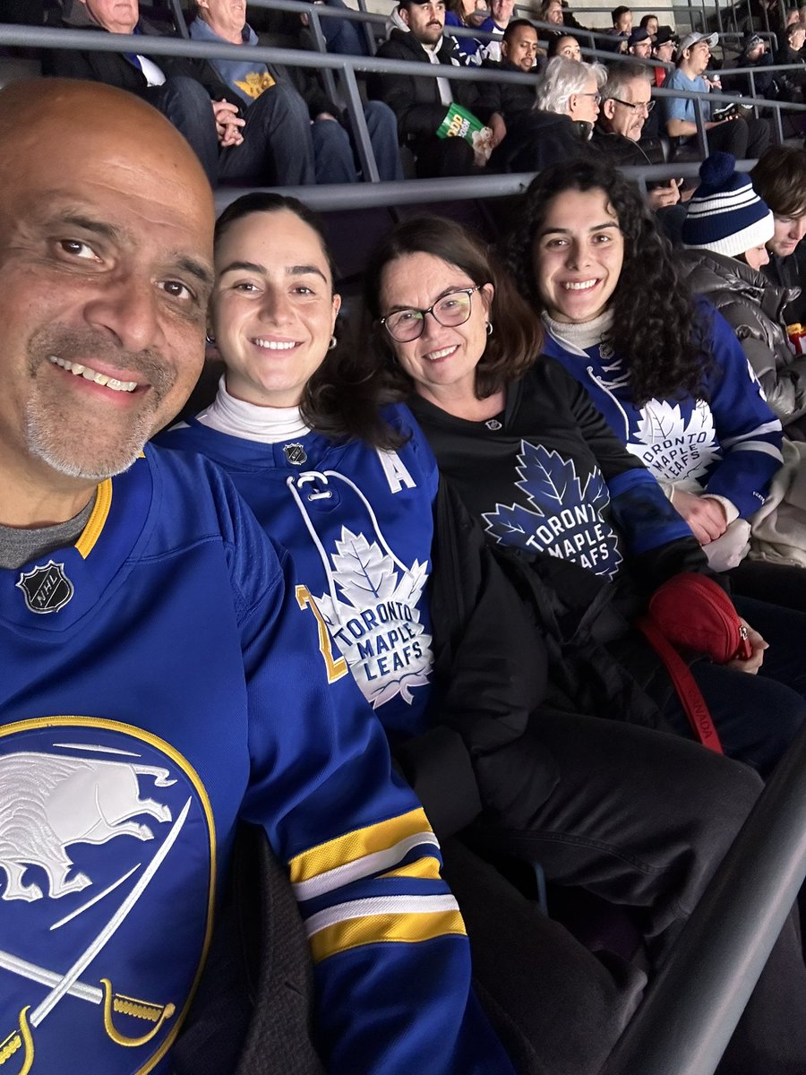 vernfern29's tweet photo. Let’s go! #LeafsForever https://t.co/e1SCtI9TWs