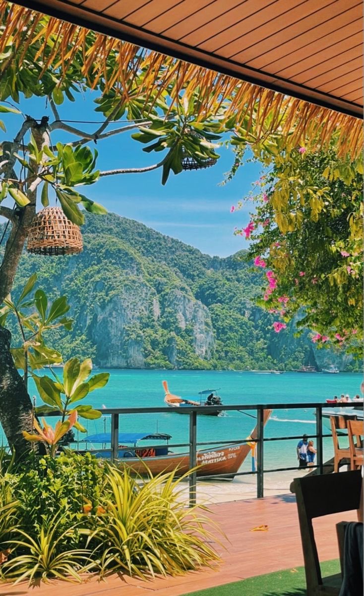 kirby92i_'s tweet photo. Thaïlande, Paysage de rêve 🌊 https://t.co/NtOaDeCd0J