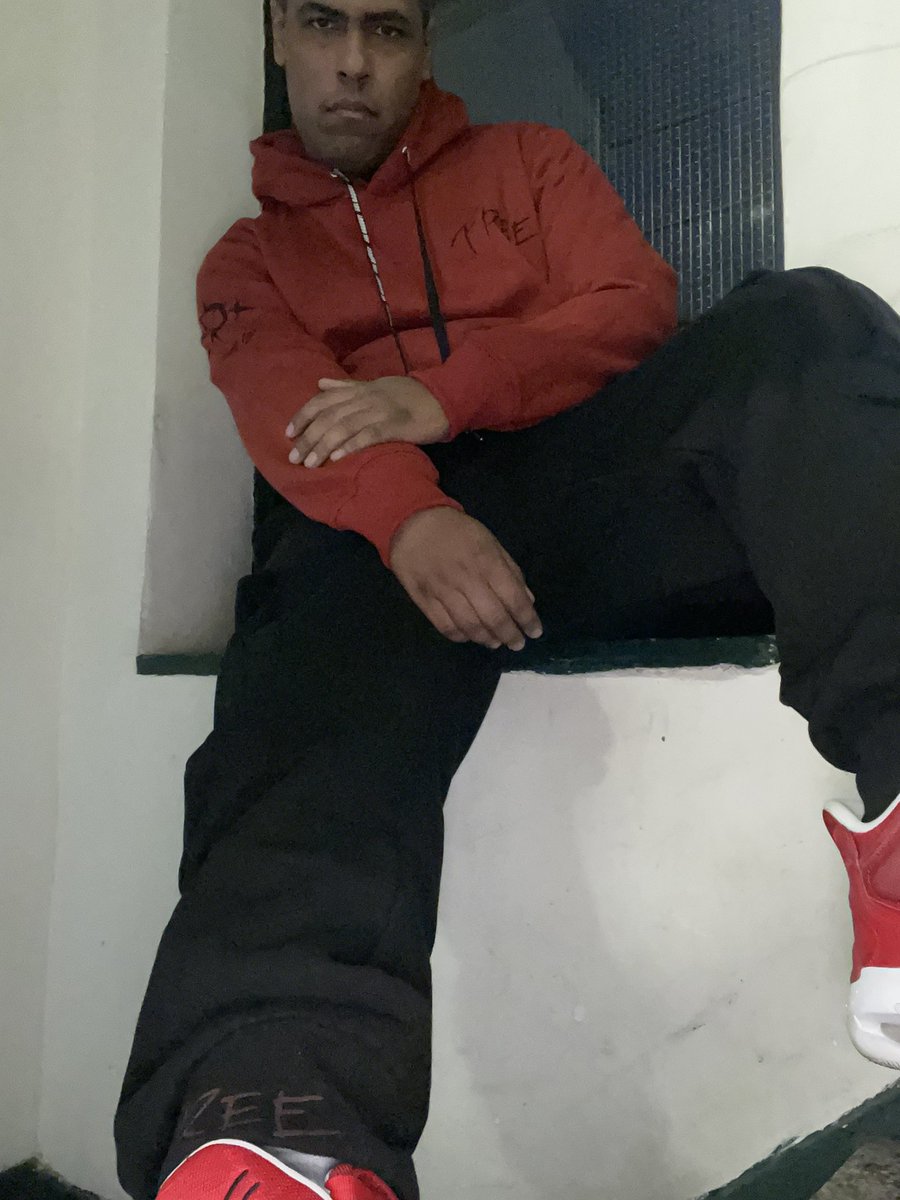 My Sol Badguy outfit from <a href="/TorokamiApparel/">TOROKAMI</a> came in today.
#GuiltyGear #GuiltyGearStrive #SolBadguy