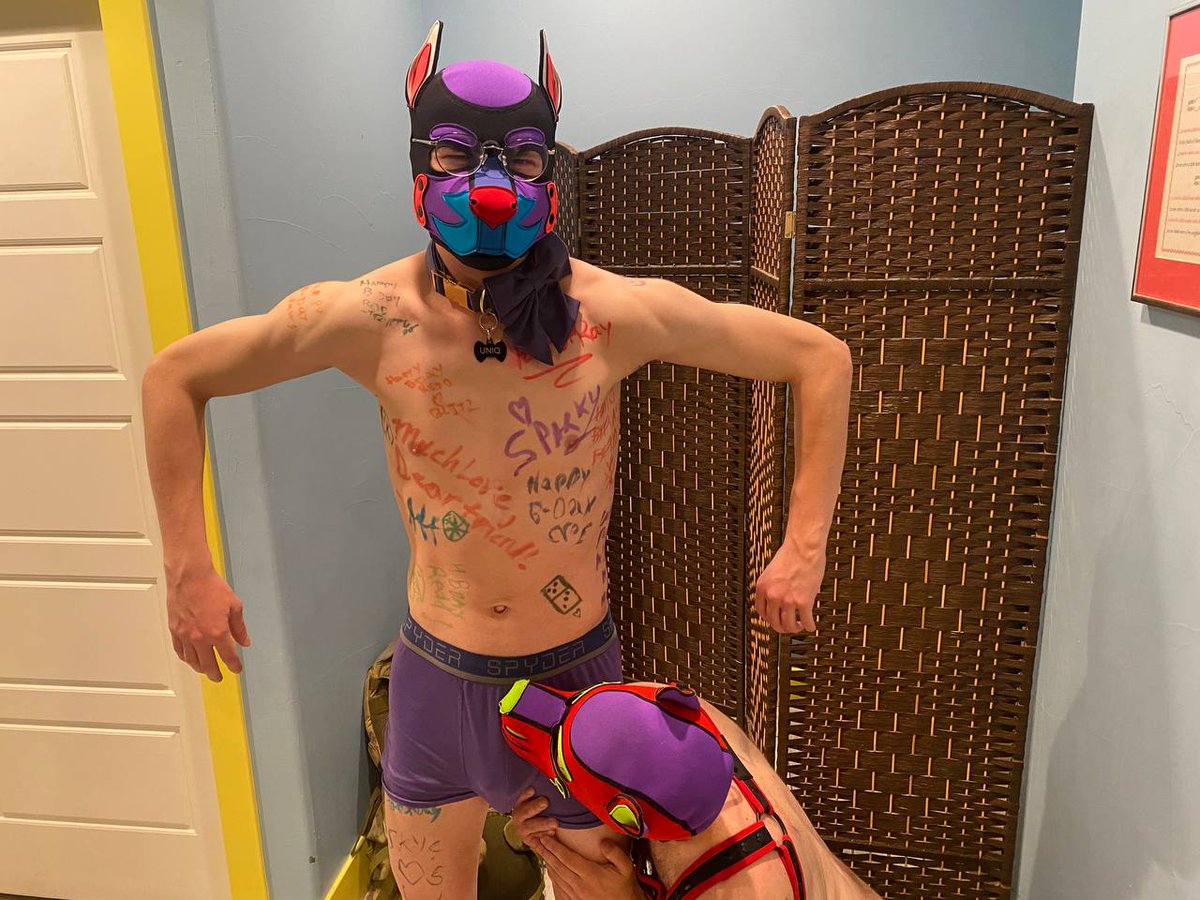 redd_pup's tweet photo. Pup Uniq made for a great living birthday card for me! Thank you to everyone who came to my party! Couldn't have asked for a better time. https://t.co/YPANf60v78