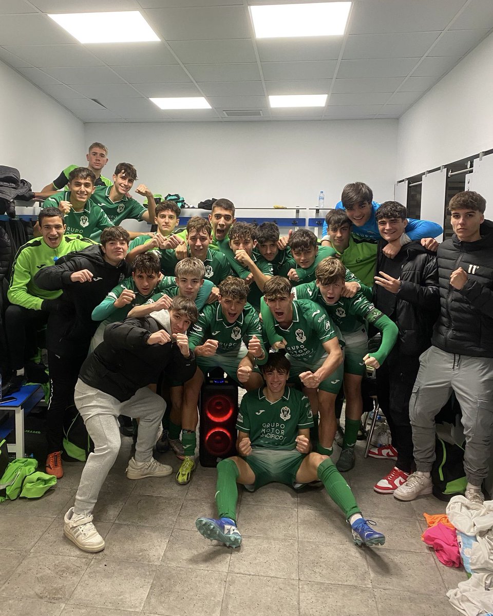 ✅ El #CDToledoJuvA de Marcos Arribas se reencuentra con la victoria tras vencer por 4-1 al Miguelturra.

🎯 Macías (2), García y Escribano

#SiempreCDToledo 💚⚪️
