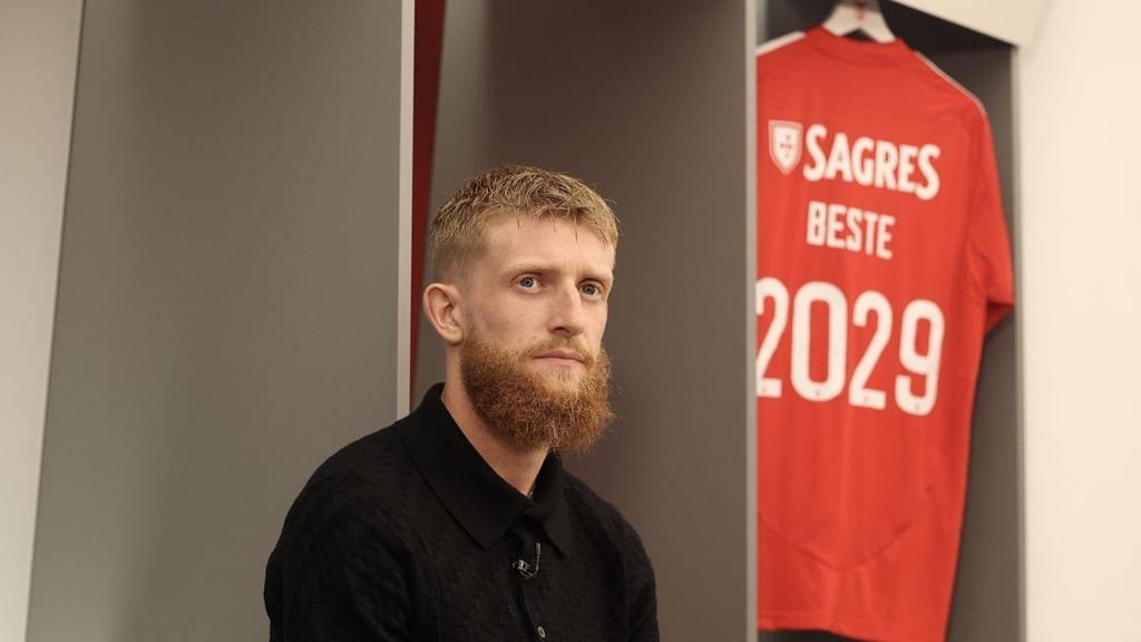 _Goalpoint's tweet photo. NOT THAT BESTE AFTER ALL? 

#GoalPointFacts | Jan-Niklas Beste 🇩🇪 perdeu 8 posses no terço defensivo do #SLBenfica, um novo máximo negativo da Liga 24/25

#AVSSLB #LigaPortugal