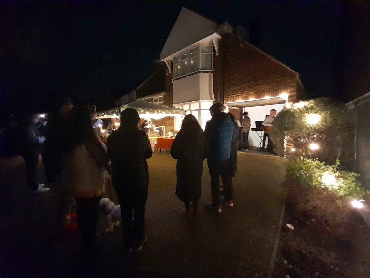 Comparing at Tyrells Close Carols in Chelmsford tonight with cracker jokes, fun facts and what's the point of Christmas for 40 people.
Happy Christmas!