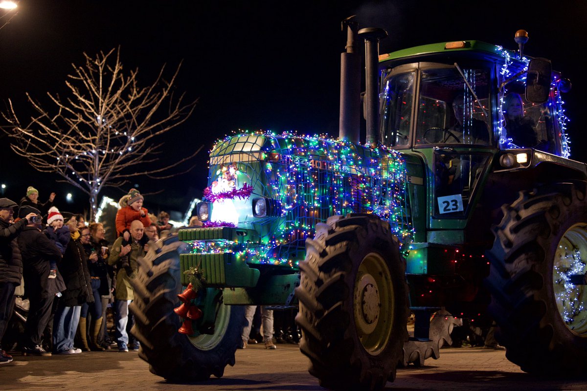 Ian (@ianthemaneman) on Twitter photo Bradfield Christmas tractor run 2024
<a href="/Ianthemaneman/">Ian</a> <a href="/FoxValleySheff/">Fox Valley</a> <a href="/sheffieldtrib/">The Tribune</a> #tractor run
<a href="/SheffCouncil/">Sheffield City Council</a> <a href="/BallWorrall/">BlueBallWorrall</a> Bradfield Christmas tractor run 2024
<a href="/Ianthemaneman/">Ian</a> <a href="/FoxValleySheff/">Fox Valley</a> <a href="/sheffieldtrib/">The Tribune</a> #tractor run
<a href="/SheffCouncil/">Sheffield City Council</a> <a href="/BallWorrall/">BlueBallWorrall</a>