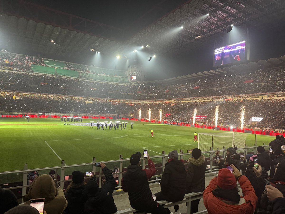 RheaZouein's tweet photo. 125 🔴⚫️ https://t.co/a89wvVSPgX