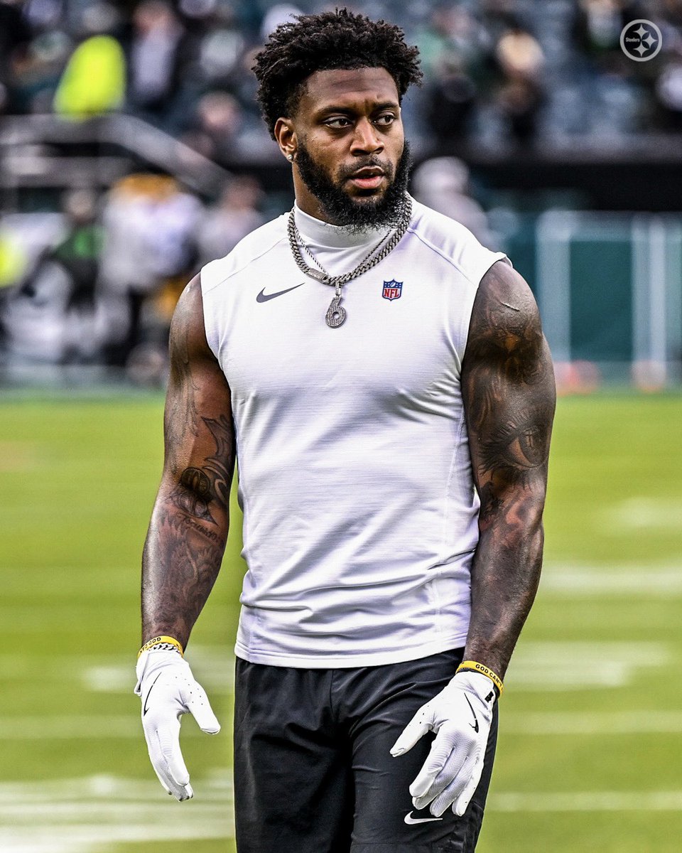 steelers's tweet photo. Cold is a mindset.

#ProBowlVote @Patrickqueen_ https://t.co/S8BUgCZaQz