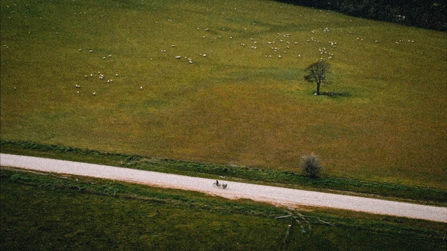 TheCinesthetic's tweet photo. The Leftovers (2013-2017) https://t.co/2wfmymzk8g