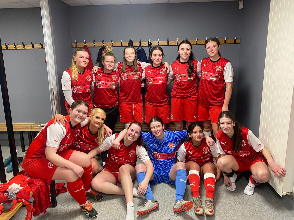 FTownwrens's tweet image. 𝗗𝗘𝗥𝗕𝗬 𝗗𝗔𝗬 𝗗𝗘𝗟𝗜𝗚𝗛𝗧🤩

The Reserves put in a performance to be proud off, with the whole squad putting in a graft, ensuring they kept all three points against Blackpool FC Ladies First Team. 

A great way to finish 2024 👏

#OnwardTogether | #UpTheWrens |@ftfc