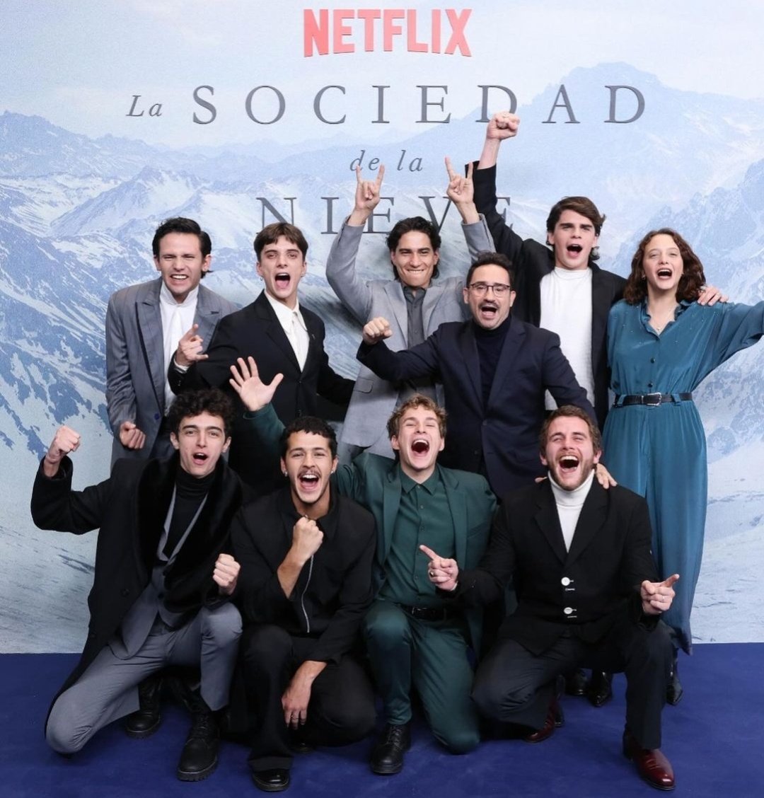 lasectadefran's tweet photo. Feliz cumple a la película que nos unió como grupo. Es y será siempre una maravillosa obra de arte.💗💗💗💗 https://t.co/Tcu5P3zSyy