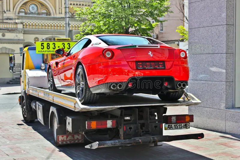 A primeira vez o Ferrari foi rebocado pela arbitragem