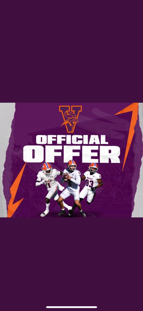 gfreezzo's tweet image. Blessed to receive an offer from Missouri Valley !! @CoachGroneqb @CoachASuber @MrLeggo1 @hdcoach_mark @MovalFootball @3DSportsGroup @WillieOfford