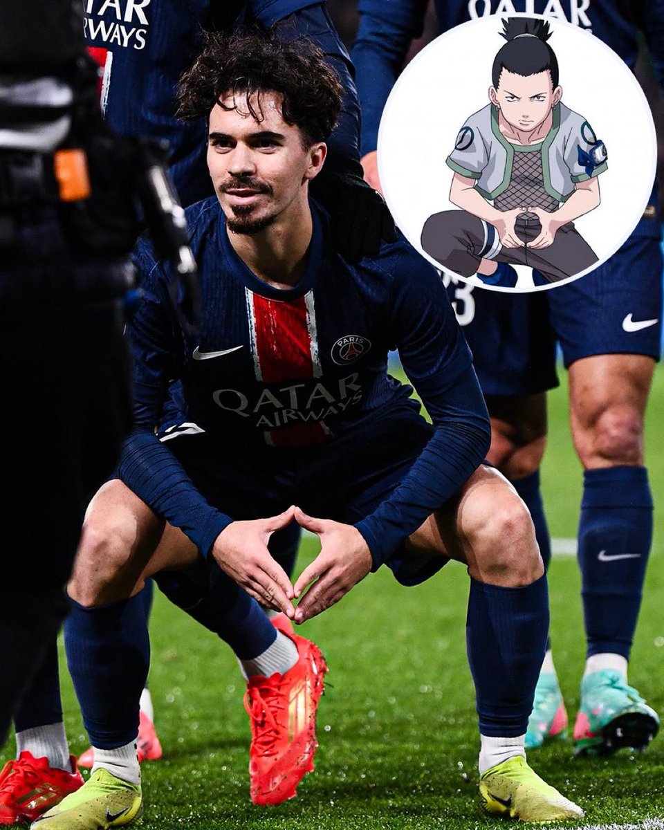 ActuFoot_'s tweet photo. Célébration Shikamaru comme dans Naruto pour Vitinha 🇵🇹. 😮‍💨

📸 @Ligue1_ENG https://t.co/vhZl2Bidtx