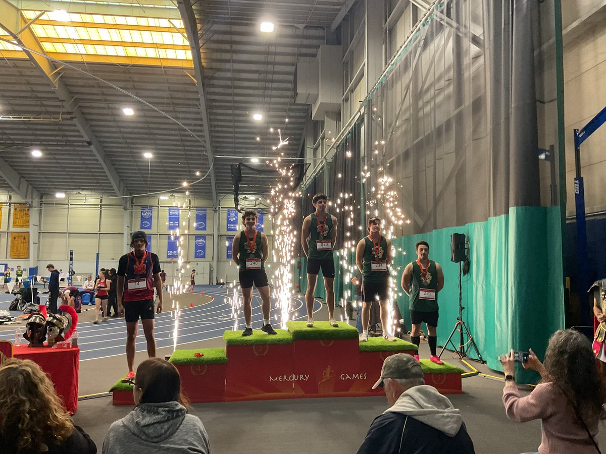 D_R_TF's tweet photo. Will, Seamus, Jason, and Nick dominated the 300m this weekend at the Mercury Invite, placing 1st, 2nd, 3rd, and 5th and scoring a total of 26 points in a single event. The same group then came back to place 2nd in the 4x200m relay.

#DRTF https://t.co/vY8A5fO6mK