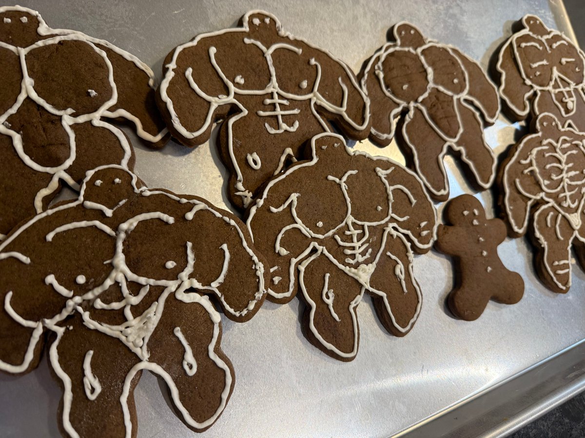 MuscleGrowthMorph tweet media