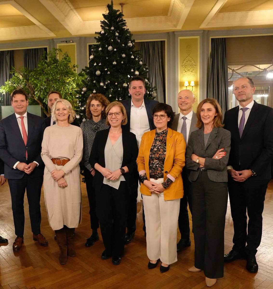 Lex Delles tweet media