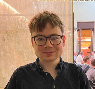 betterknownshow's tweet image. NEW EPISODE: @j_amesmarriott discusses six things which should be Better Known, including the poetry of Geoffrey Hill, The War against Cliche by Martin Amis and Rossini's opera L'Italiana in Algeri. Have a listen to the podcast at betterknown.co.uk/2024/12/15/jam…