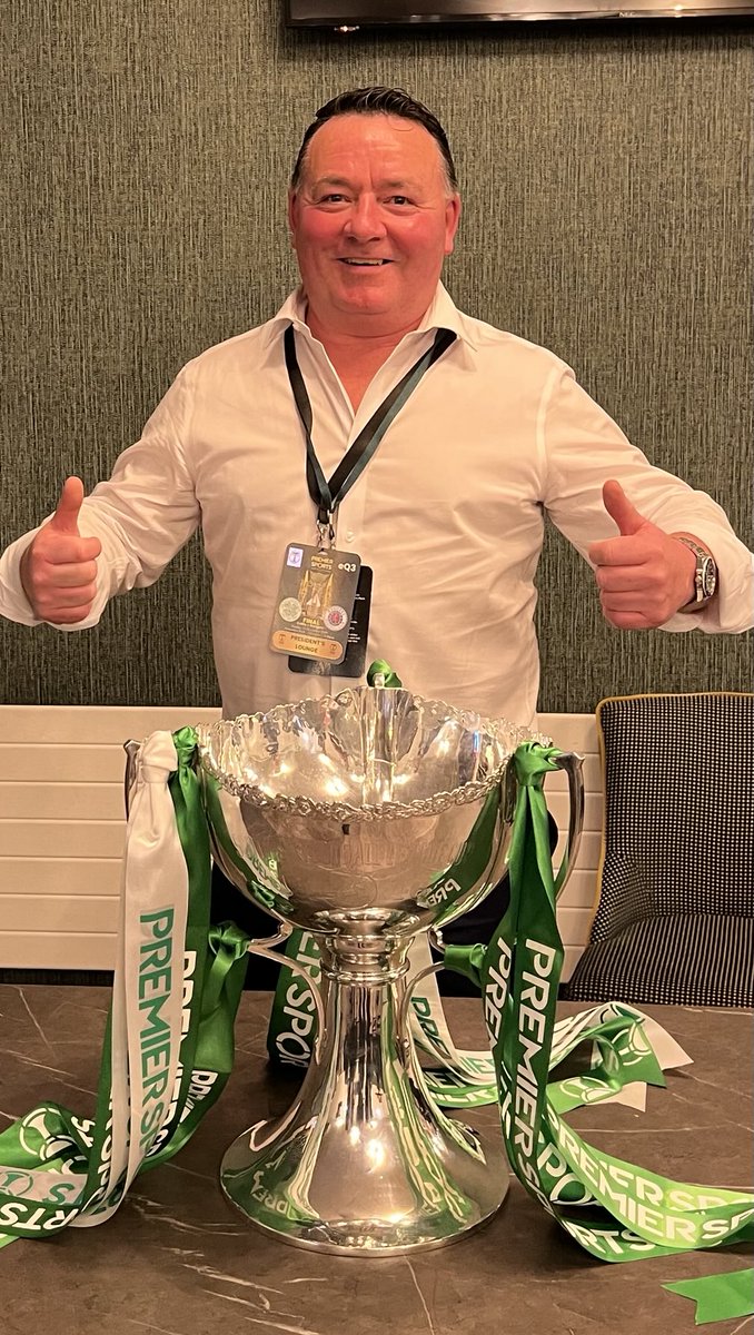 Eyes 👀 on the prize. 🏆