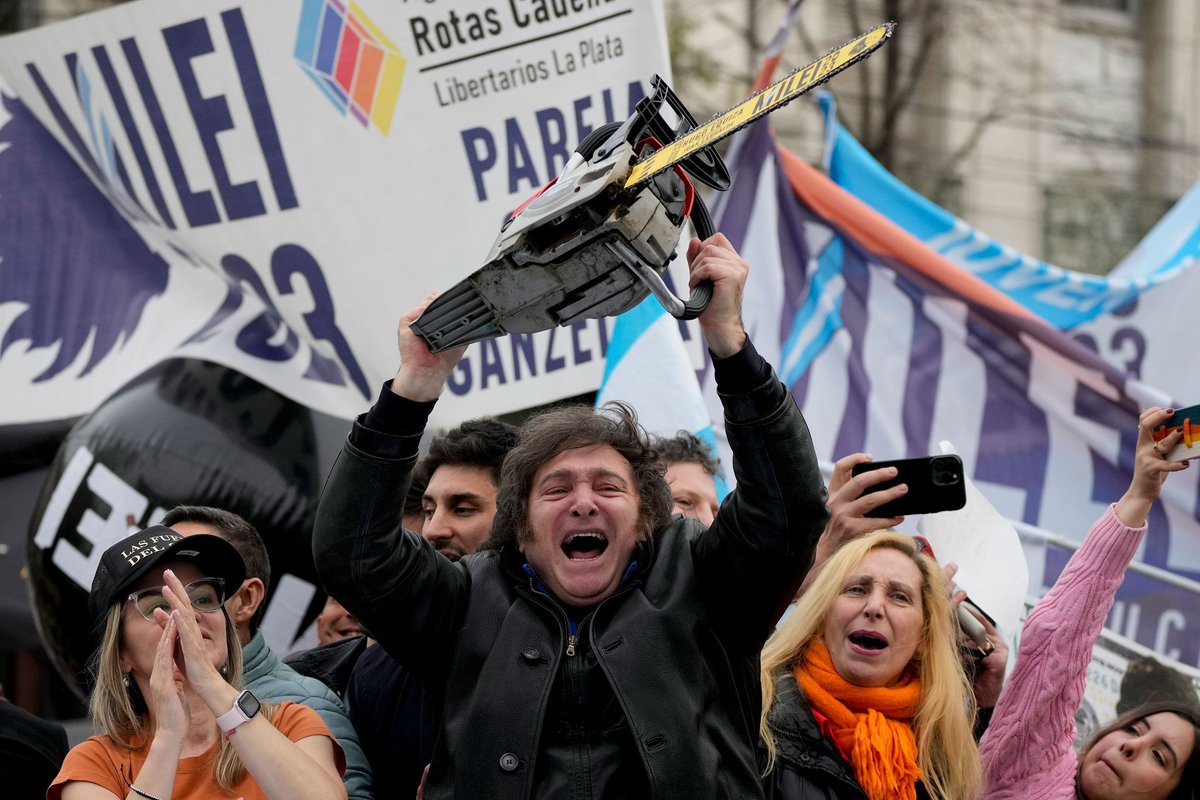 GoldTelegraph_'s tweet photo. Argentina’s deficit has reached effectively ZERO for the first time in over 100 years.

“You don’t get out of poverty by magic. You get out of poverty with capitalism, savings and hard work.”

- @JMilei https://t.co/DbCX6lWMnB