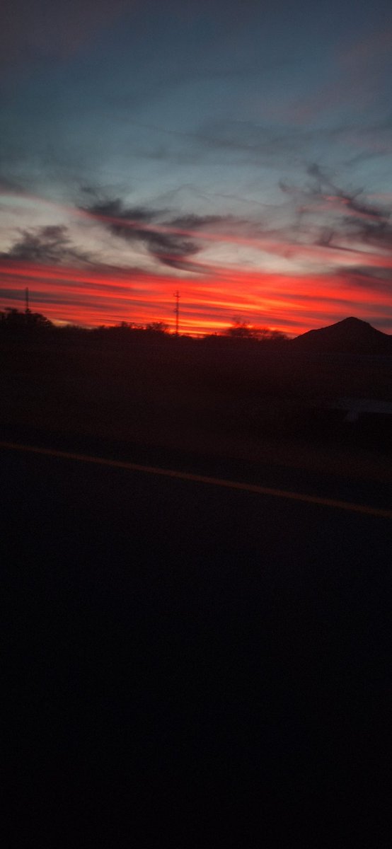 Masb74149's tweet photo. Sunset ☀️ https://t.co/mUkwtrrhFP