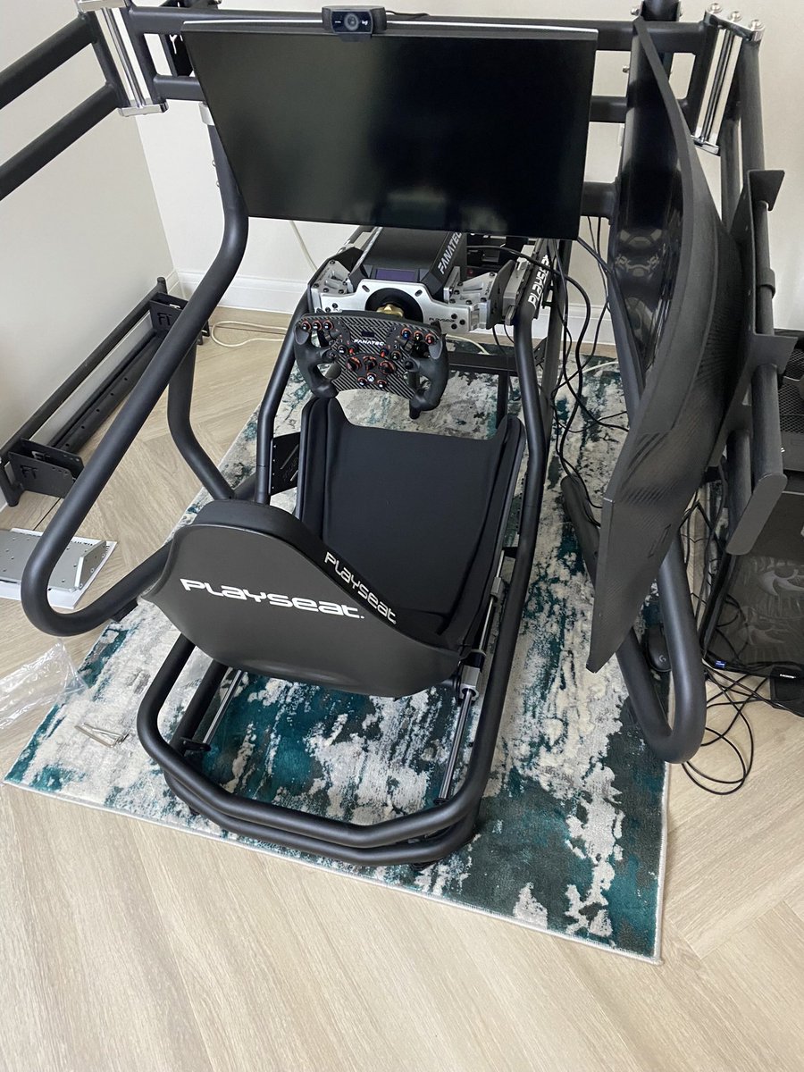 Kuba Wozniak tweet media