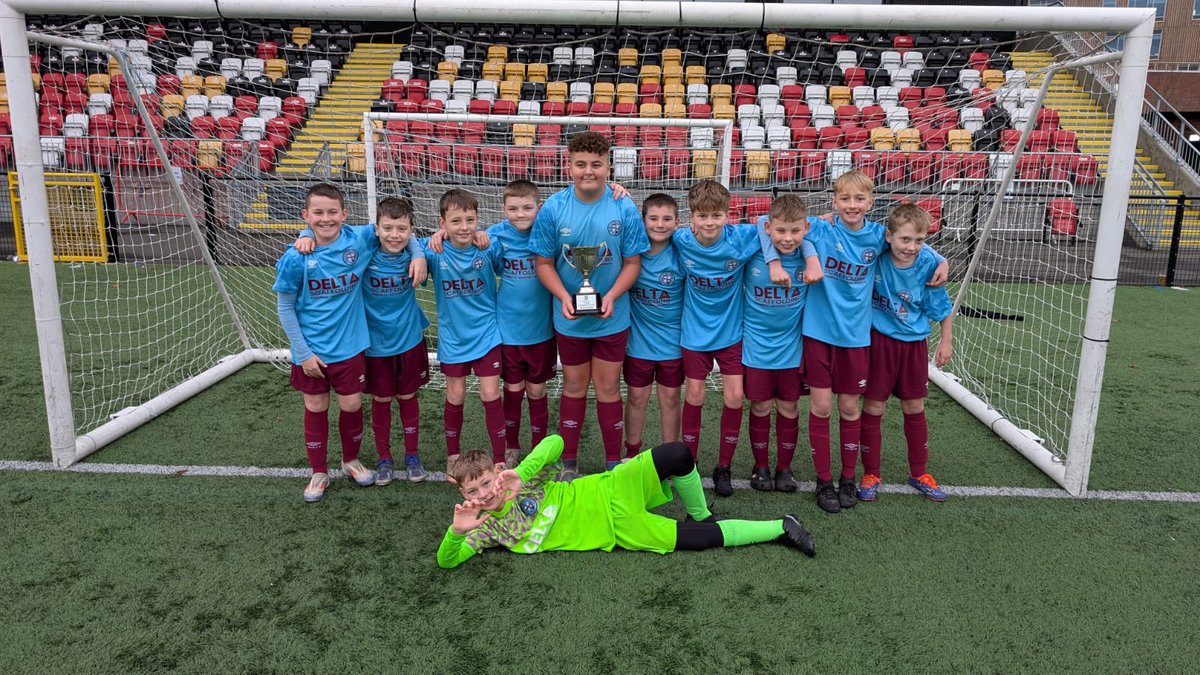What  a weekend for <a href="/woodhousejfc/">Woodhouse Junior FC</a> under 11s clarets semi final Saturday final Sunday   My boys cup winners ❤️