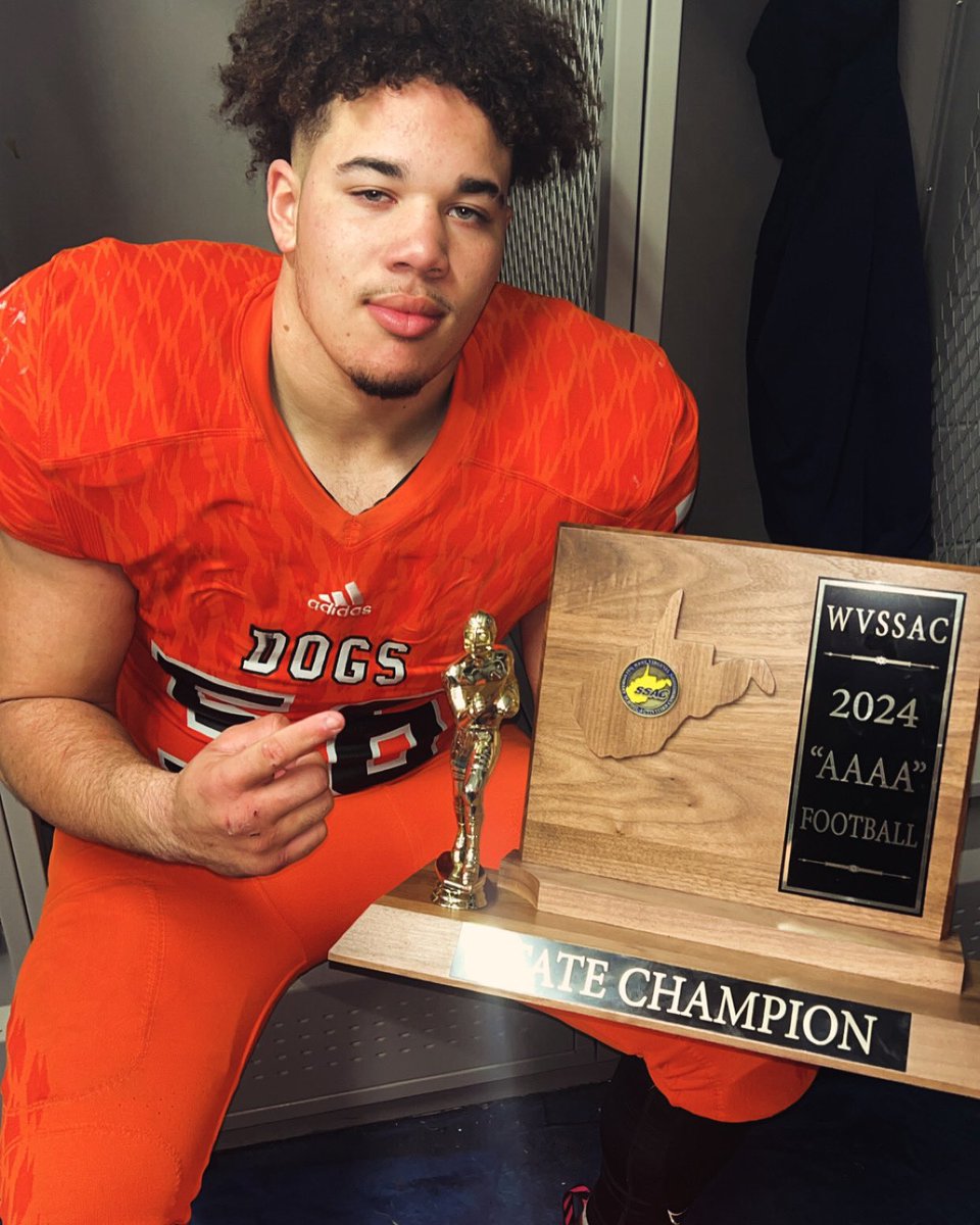 Zavier Pollard🦍🌟 (2025) (@pollard_zavier) on Twitter photo Super thankful to end my highschool career with a bang! 2024 AAAA STATE CHAMPS💍💍 <a href="/MburgFootball/">Martinsburg Bulldog Football</a> Super thankful to end my highschool career with a bang! 2024 AAAA STATE CHAMPS💍💍 <a href="/MburgFootball/">Martinsburg Bulldog Football</a>