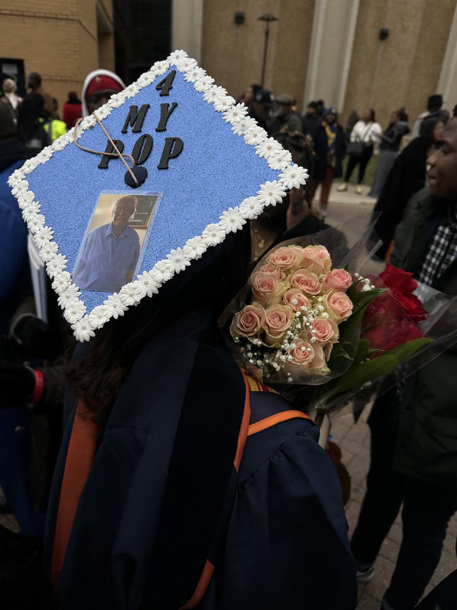 Trendlikejayyy's tweet photo. Alumna status🎓B.S. in Management
December 13, 2024
#morganstategrad #classof2024 #BigGrad 🎉 https://t.co/r4nAaxR5pj
