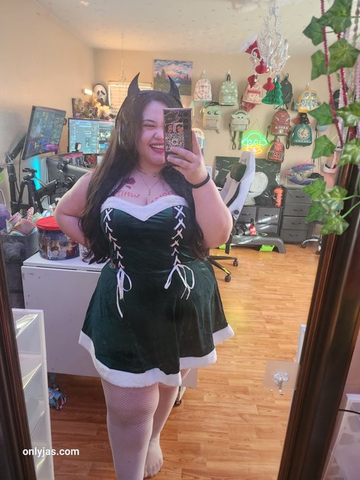 Watch 😇 Jasmine Rose 😈's leaked NSFW photo on TwXstars