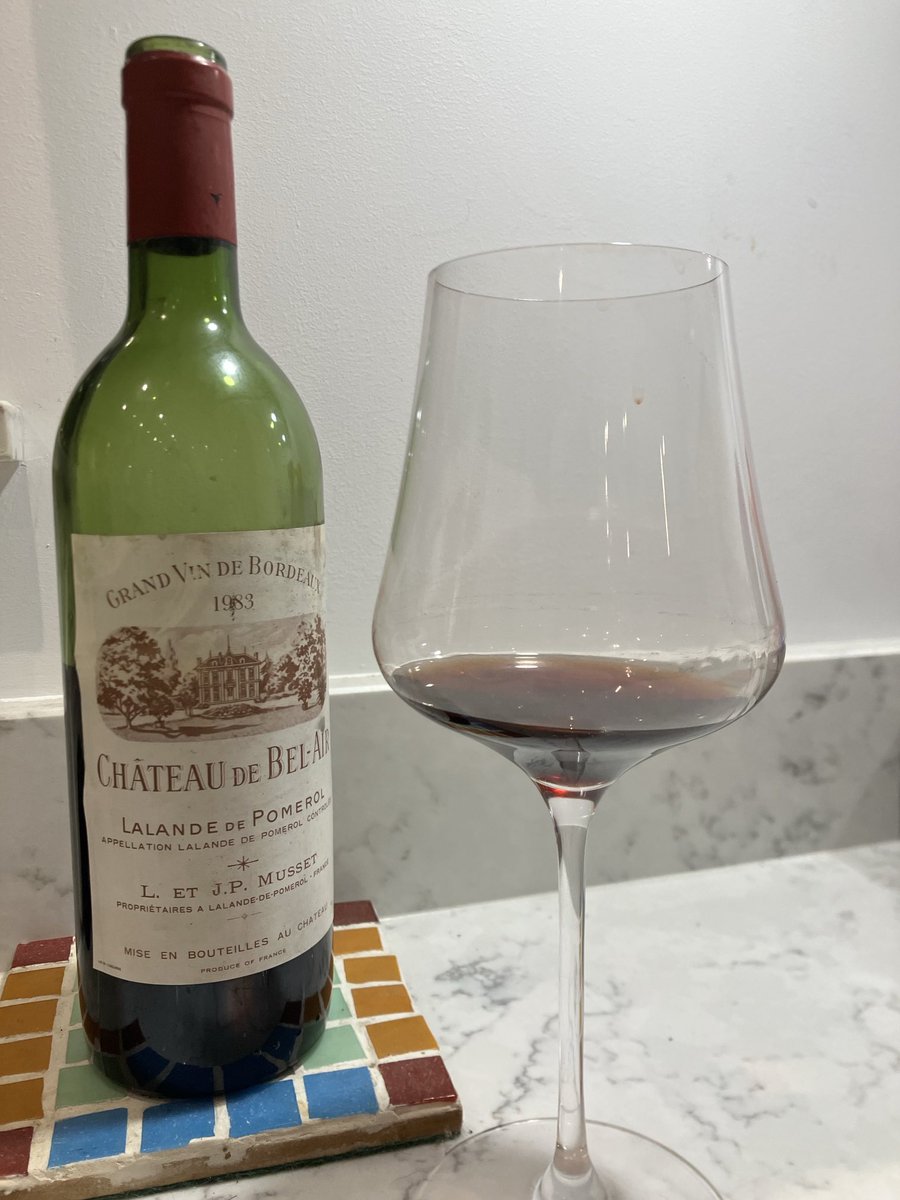 41 yr old #Bordeaux   Browning and the rim. Fading but gracefully.