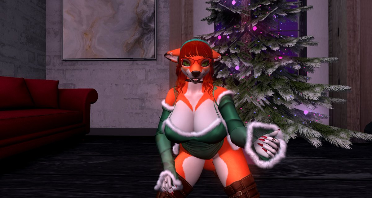 coyote_nova's tweet photo. Here is a Christmas Coyote for your enjoyment. https://t.co/UCBDWWqMlk
