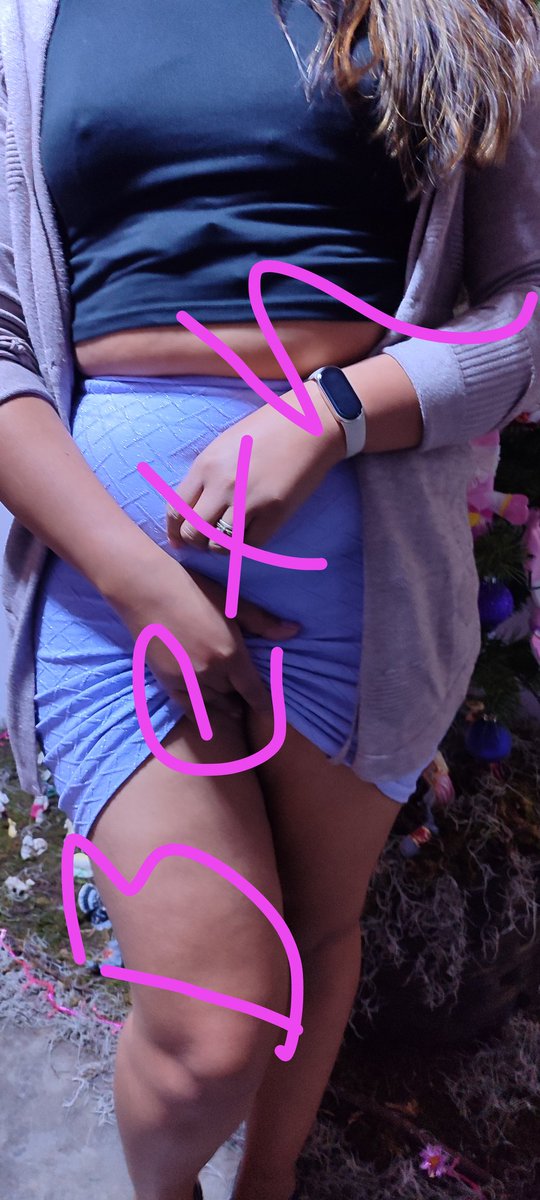 ✌🏼Somos Beth y Toño pareja de 30 años vamos camino a puerta Texcoco alguna pareja o chica sola ☺️para ver qué se arma hoy ( Así voy vestida, si nos ven nos saludan) 😈🔥🥵 pv abierto.🤗