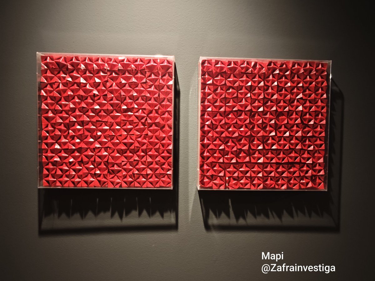 Zafrainvestiga's tweet photo. @marielgm9 Mira, te gustará ... Visto esta tarde en la exposición de #NandaBotella en la #FundaciónBancaja de #València 😍 la #MiradaMatemática del arte, el #arte de las matemáticas https://t.co/dY9YSe17XA