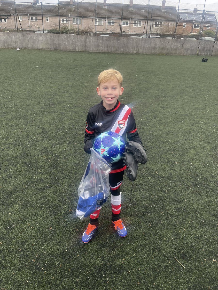 Thank you so much for today <a href="/st1llryan/">Stillryan</a> The kids were absolutely made up 💙  #legend