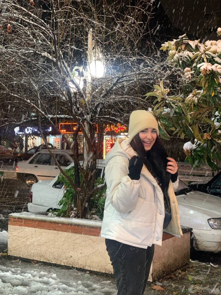 حریرا tweet media