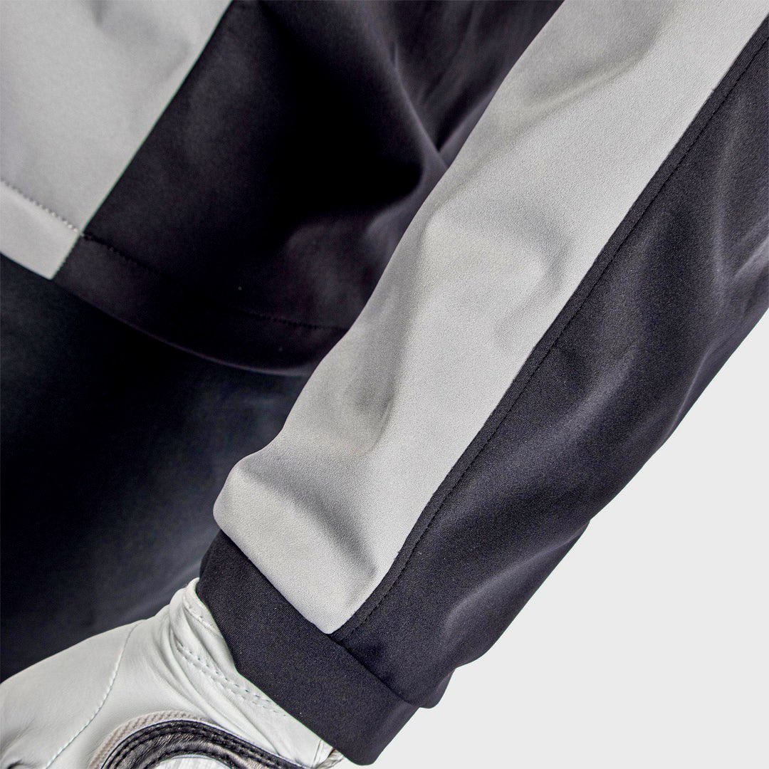 PGAPappas's tweet image. PGAPappas 12 Days of Christmas #JingleBAM DAY 5 Golf Giveaway

🎁 New 2024 Galvin Green Lawrence Interface-1 Jacket in Aqua/Navy (Choose ANY Size) 👀 #KringleGonnaKringle 

To enter:
🎄 Repost
🎄 Follow @PGAPappas and @galvingreen 

#ReleaseTheKringle! pgapappas.blogspot.com/2024/12/pgapap…