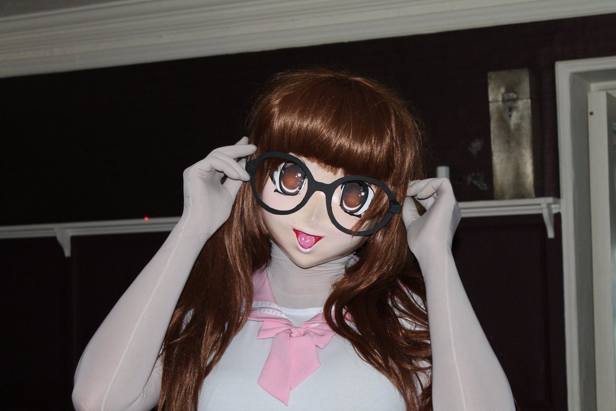 Do I look more intelligent with glasses? 
#kigurumi #animegirl #cosplay