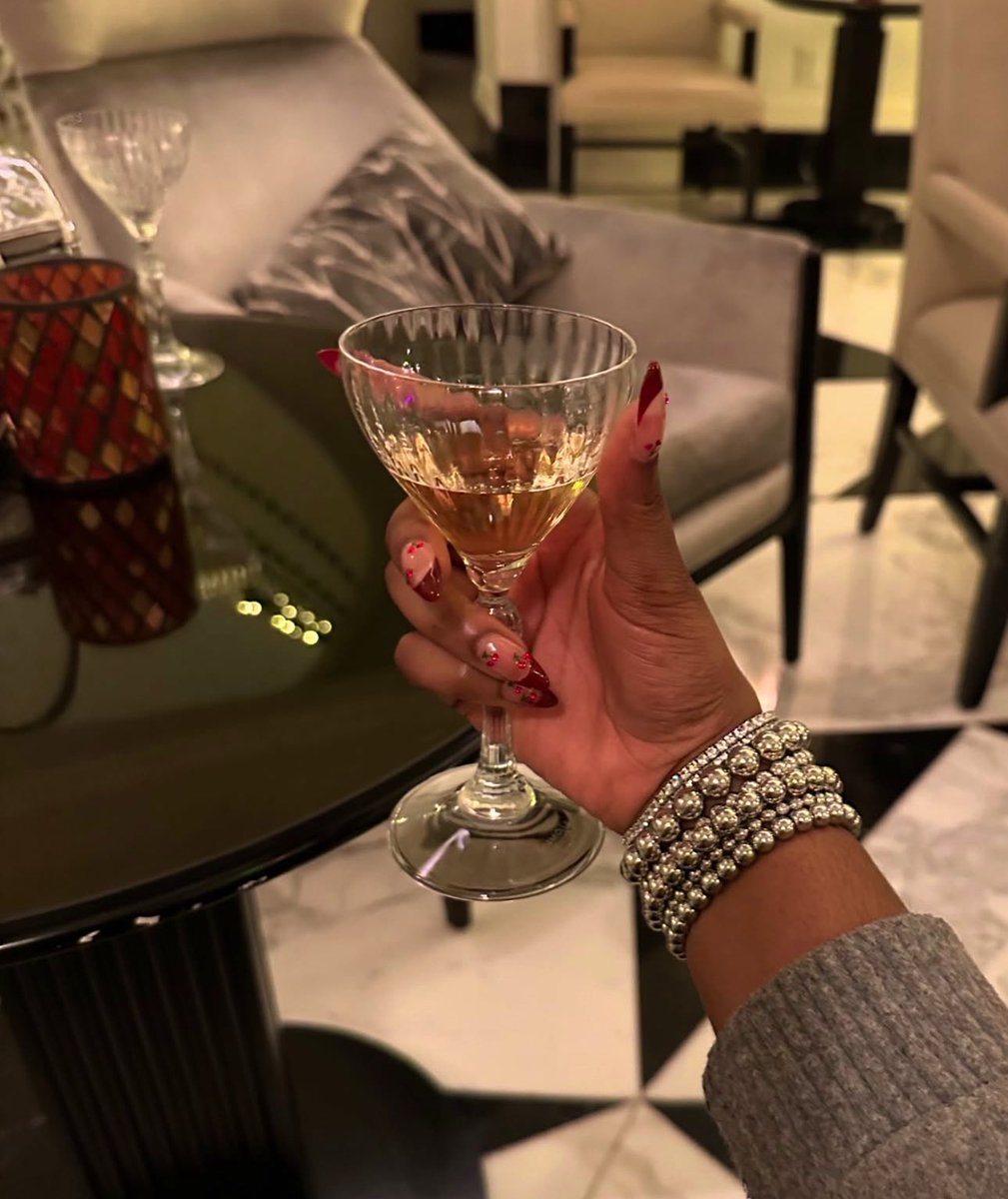 Goddess Jaslyn🛍️🥂💳 tweet media