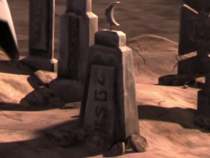 Handstand88's tweet image. Every named character in Star Wars Canon #54 #StarWars 

Luna
(No official picture of character; grave pictured)