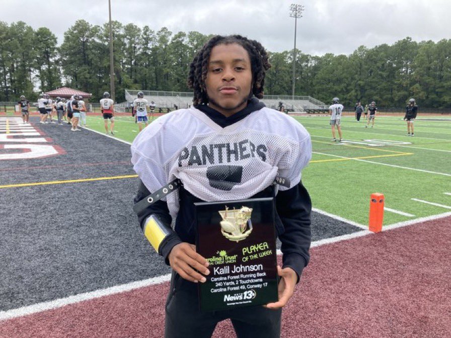 4 YRS OF ELIGIBILITY(D1 FCS RB)
Career 2,782 YD’s 36 TD’s
Leading Rusher in 5A Senior SZN
2x Best Off Skill Player
2x Fans Choice Best RB
Region 5-5A Off POY
1st Team All-State ATH
WBTW ALL-BLITZ
WPDE ALL-ZONE
HSB RB MVP
Region 5-5A Champs
ALL-REGION

hudl.com/v/2LHBD9