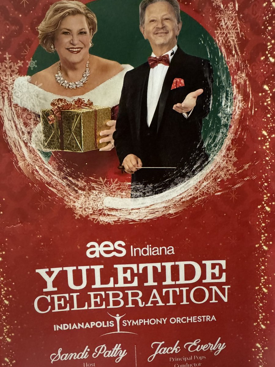 MbadeBade's tweet photo. Yuletide! Congratulations to Sandi Patty and the Indianapolis Symphony Orchestra on an amazing performance &amp; experience unique to Indiana! 🎶🎄 https://t.co/3e6qDoA3TP