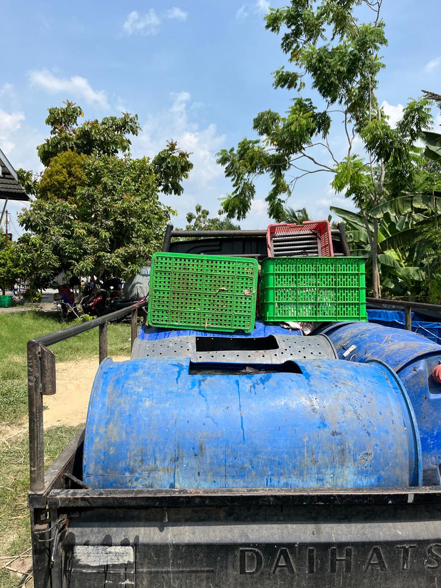 NF_Rosadi's tweet photo. Jum'at, 25/10/24
Nirvani FR, Luhkan Karanganyar
Melaporkan kegiatan panen ikan lele milik bpk "Ilyas" alamat Desa Jaten Kecamatan Jaten dengan jumlah 180kg harga 18.500/kg
#GiatLuhkanSatminkalTegal #luhlapor
@pusluh_bppsdm
@PKBLU_bp3tegal https://t.co/gaf7Bcj40w