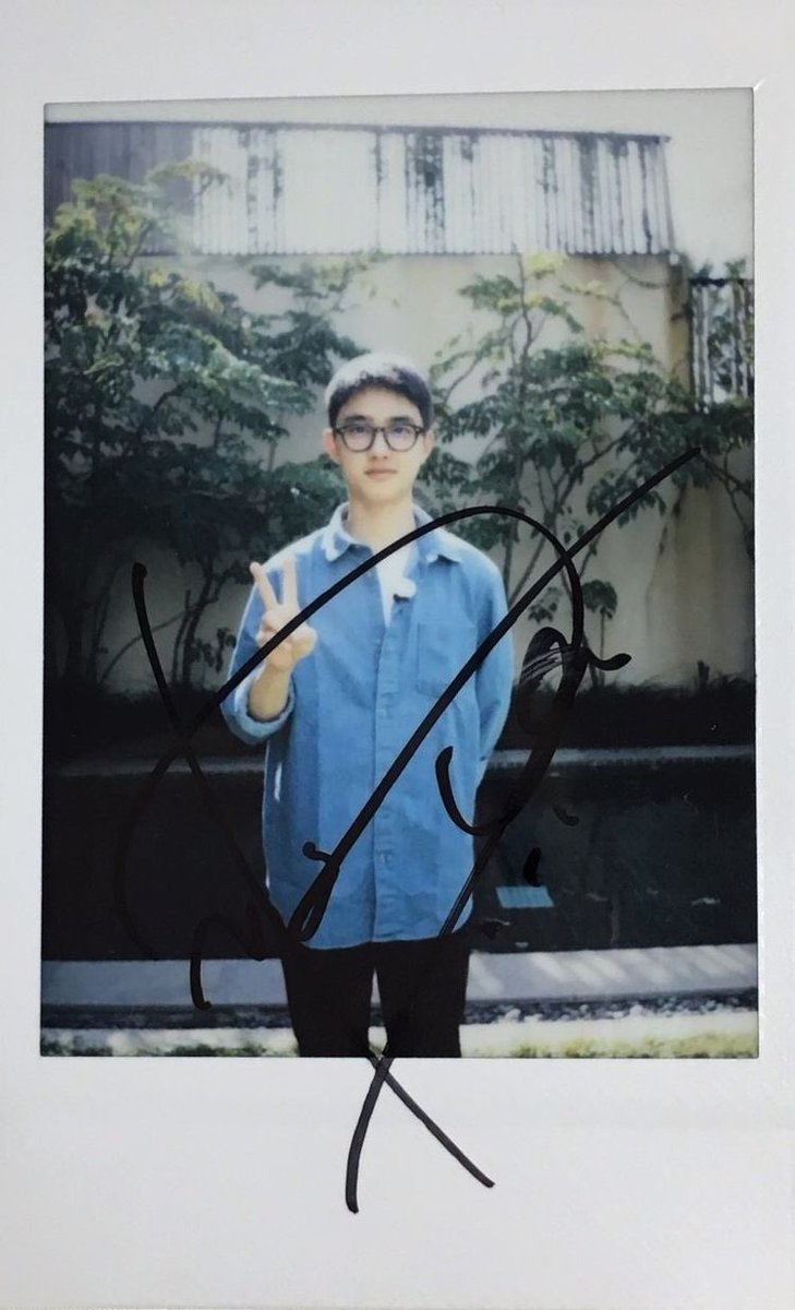 Summer__XD's tweet photo. 머야 이거 ❀्너드남의 은밀한 이중생활.·͙☽ 그런 거 아님? https://t.co/zVzoMtUwvg