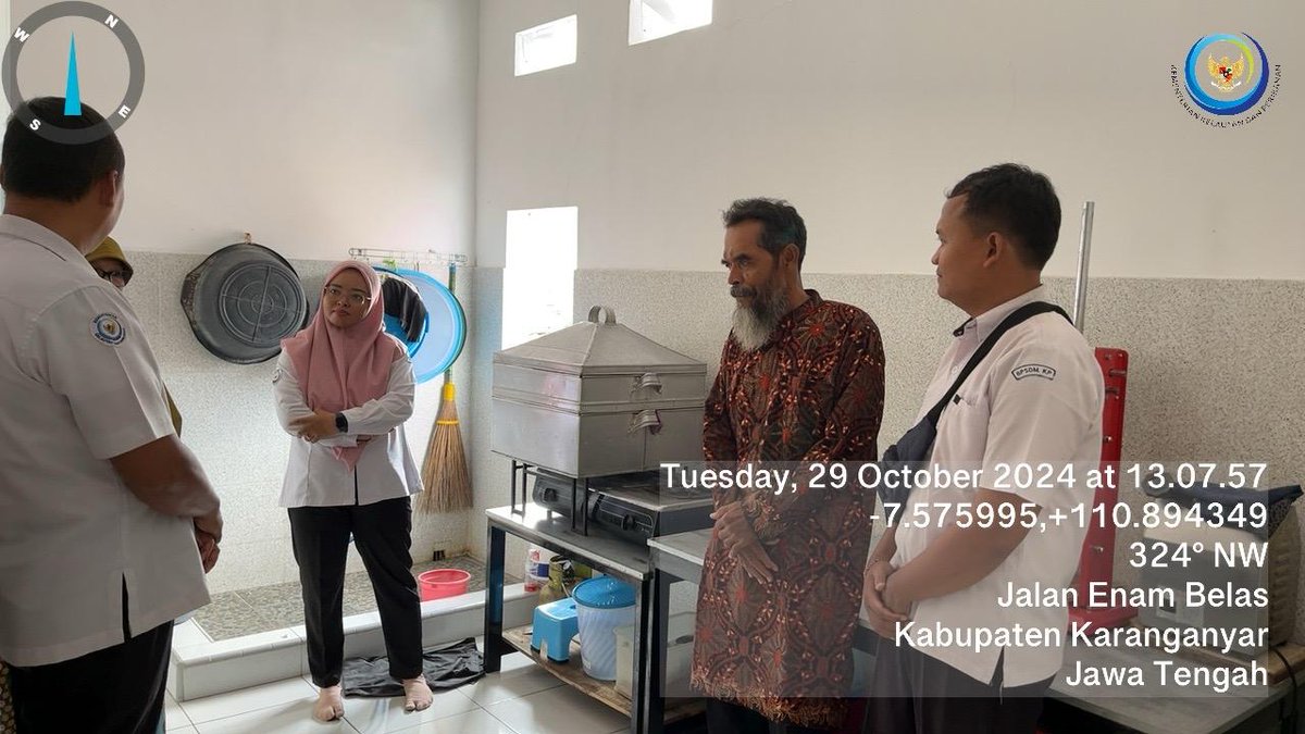 NF_Rosadi's tweet photo. Selasa, 29/10/24
Nirvani FR, Luhkan Karanganyar
Melaporkan kegiatan pengolahan otak-otak bandeng "kaifawwaz" di Desa Jaten Kecamatan Jaten dengan jumlah produksi 1100pcs/hari harga 25rb/pcs #GiatLuhkanSatminkalTegal #luhlapor
@pusluh_bppsdm
@PKBLU_bp3tegal https://t.co/Pi2bTyQzPs
