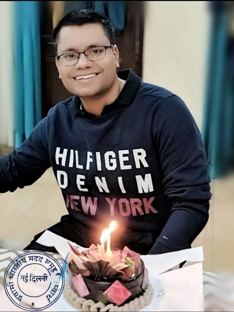 aks_kushi's tweet photo. #Happy_Birthday 🎂🎂 शानदार व्यक्तित्व के धनी, न्यायप्रिय, कर्मनिष्ठ ईमानदार, सुंदर प्रशासनिक कार्यशैली से पुरे प्रदेश मे अव्वल, असहायों के मददगार, हम सबके प्रेरणास्रोत @fatehpurpolice अधीक्षक श्री @dhawalips जी की आज जन्मदिन की पावन अवसर पर बहुत-बहुत बधाई व शुभकामनाएं। 🙏💐💐🎂 https://t.co/fRoVWeK6oL