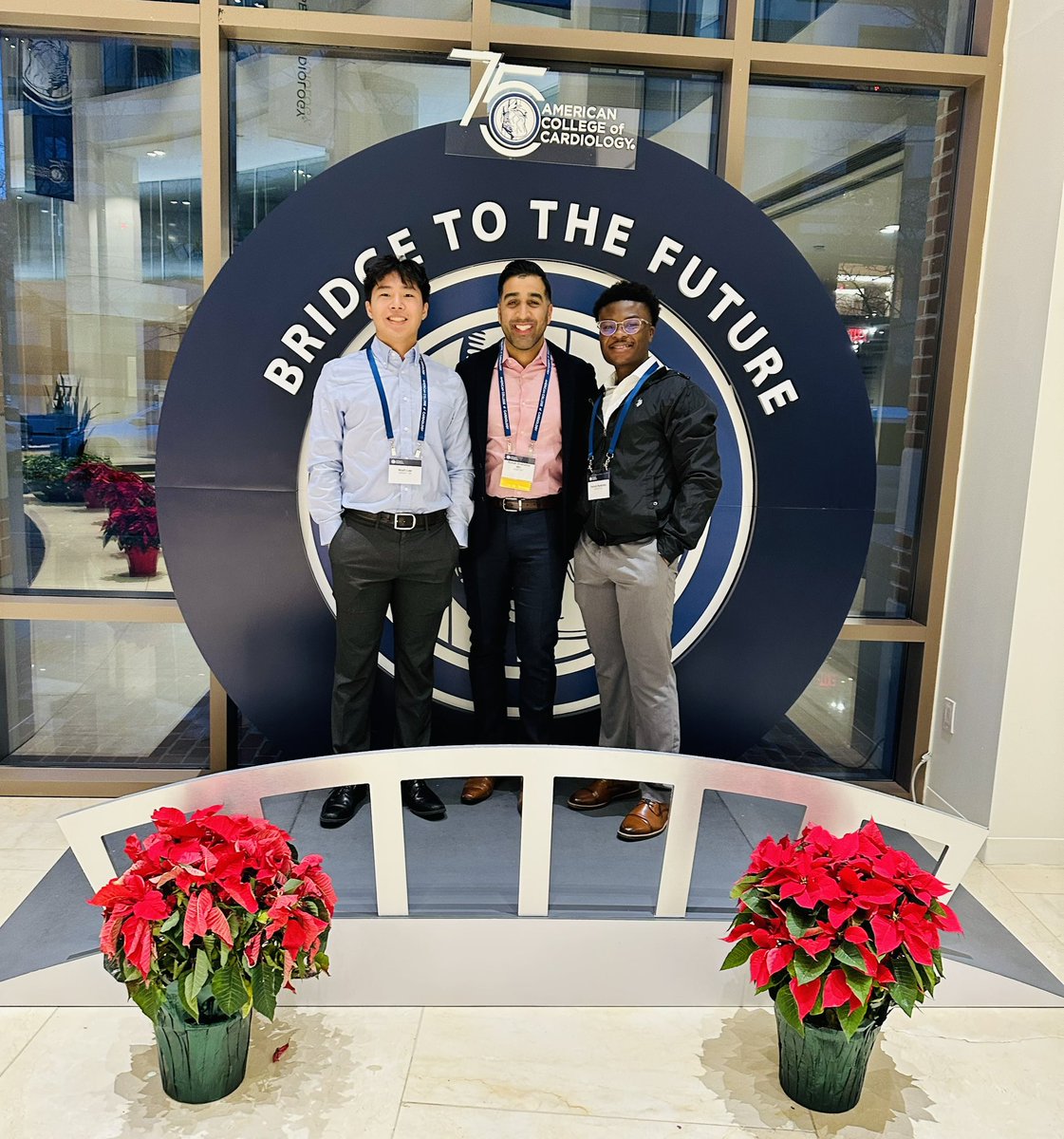 RonakBharucha's tweet image. That’s a 🎁! Camp 🫀 with #ACCYoungScholars was humbling, especially giving back to the next generation of physicians! 👏 to leadership for going above and beyond to make this event 🔥, especially @malvarez_md @leahkosyakovsky @EuniceDuganMD @KristinRob17 @AkuaGAsare @AChoiHeart